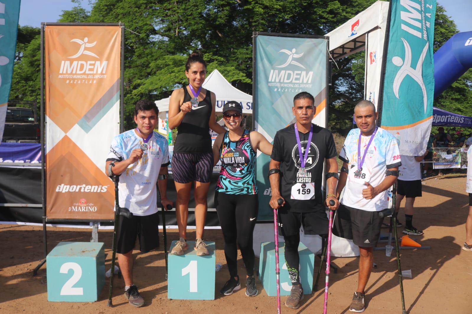 $!Ana Gabriela Solís y Juan de Dios Leyva ganan los 10K en pedestre Felices estar Vivos