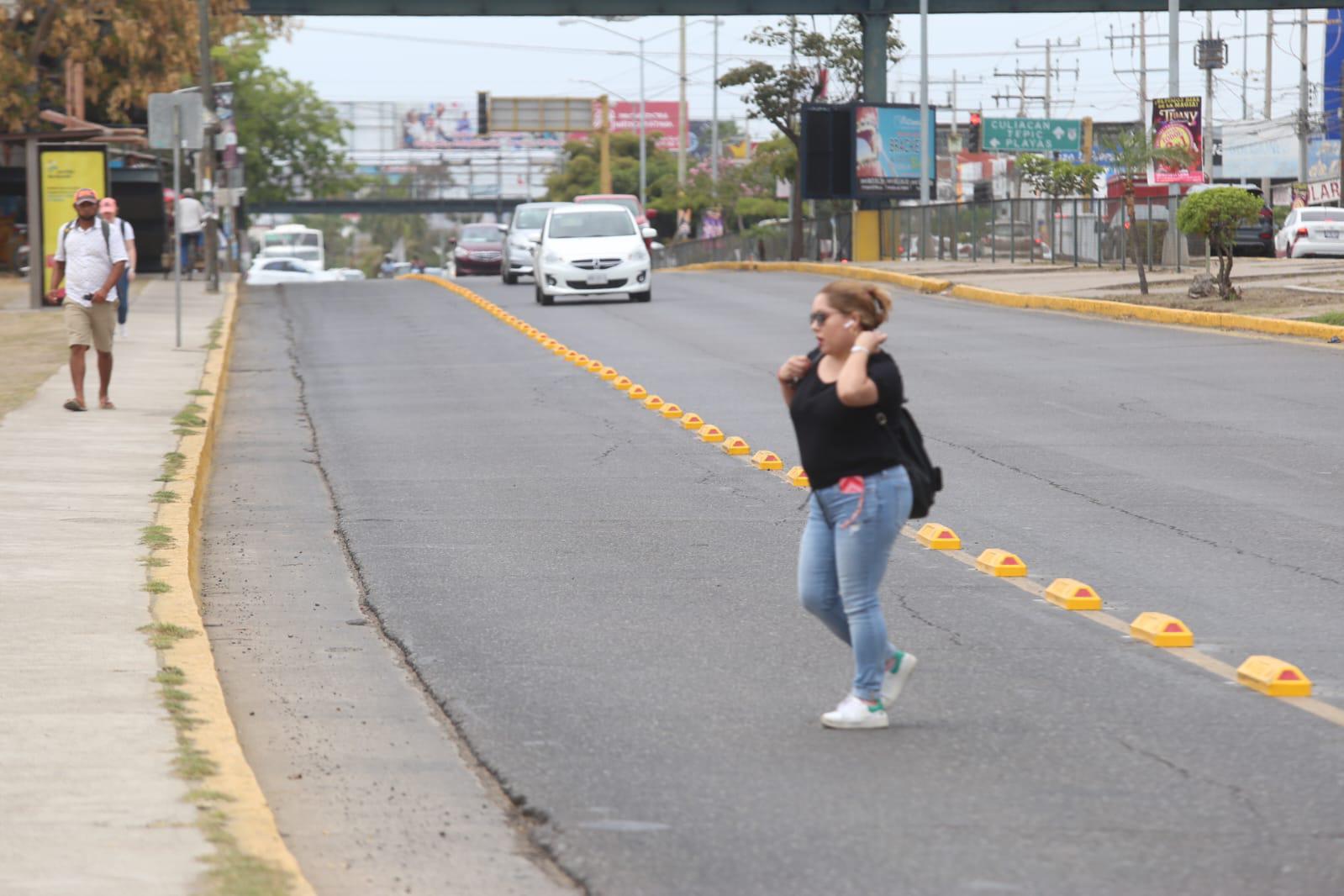 $!Hay 50% menos accidentes por carril preferencial: Transportistas