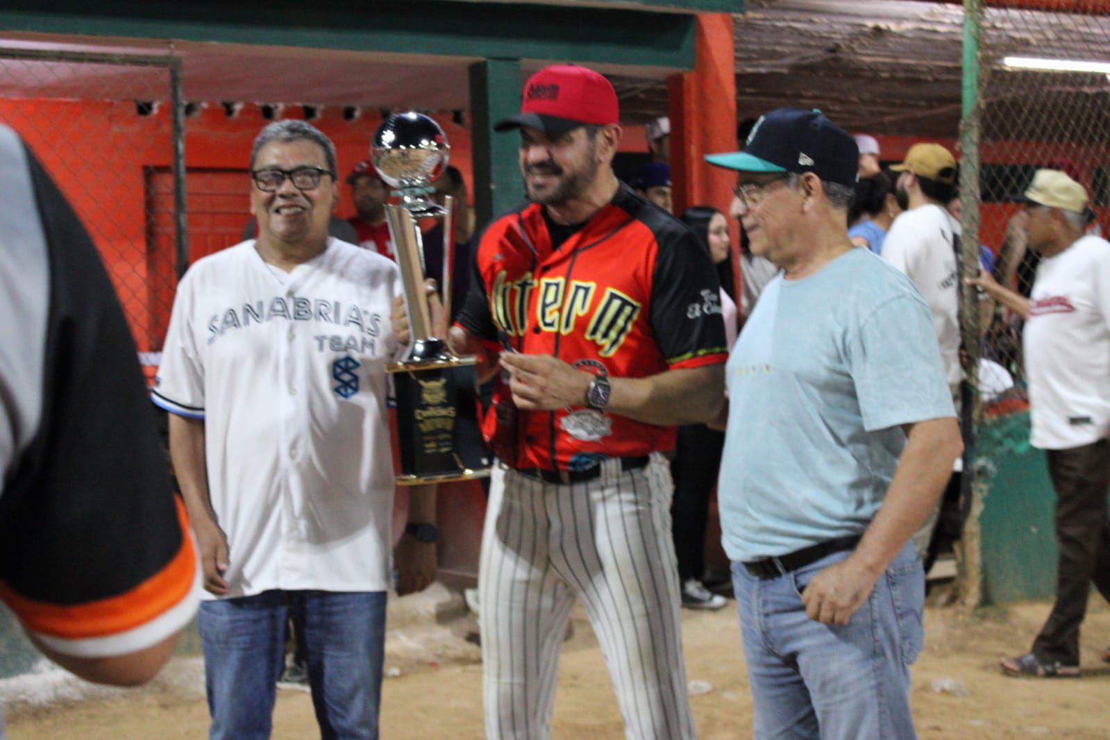 $!SUTERM conquista el tricampeonato en la Liga de Beisbol Clase Abierta