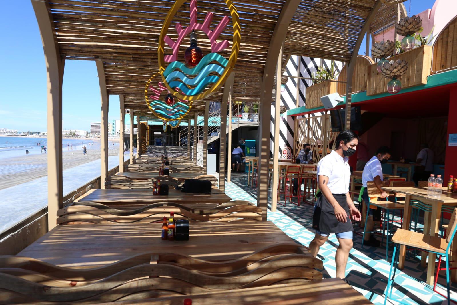 $!‘Gusto al Gusto’, el ‘hermano’ del Muchacho Alegre, abre sus puertas en Mazatlán