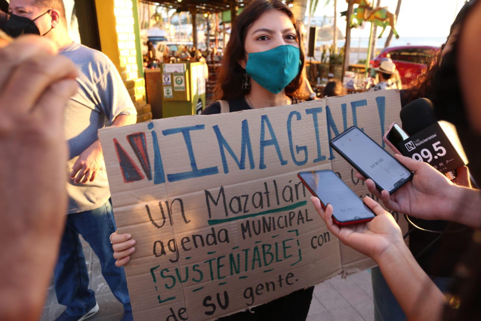 $!Ciudadanos piden atención del Ayuntamiento de Mazatlán a otros sectores y no solo al turismo