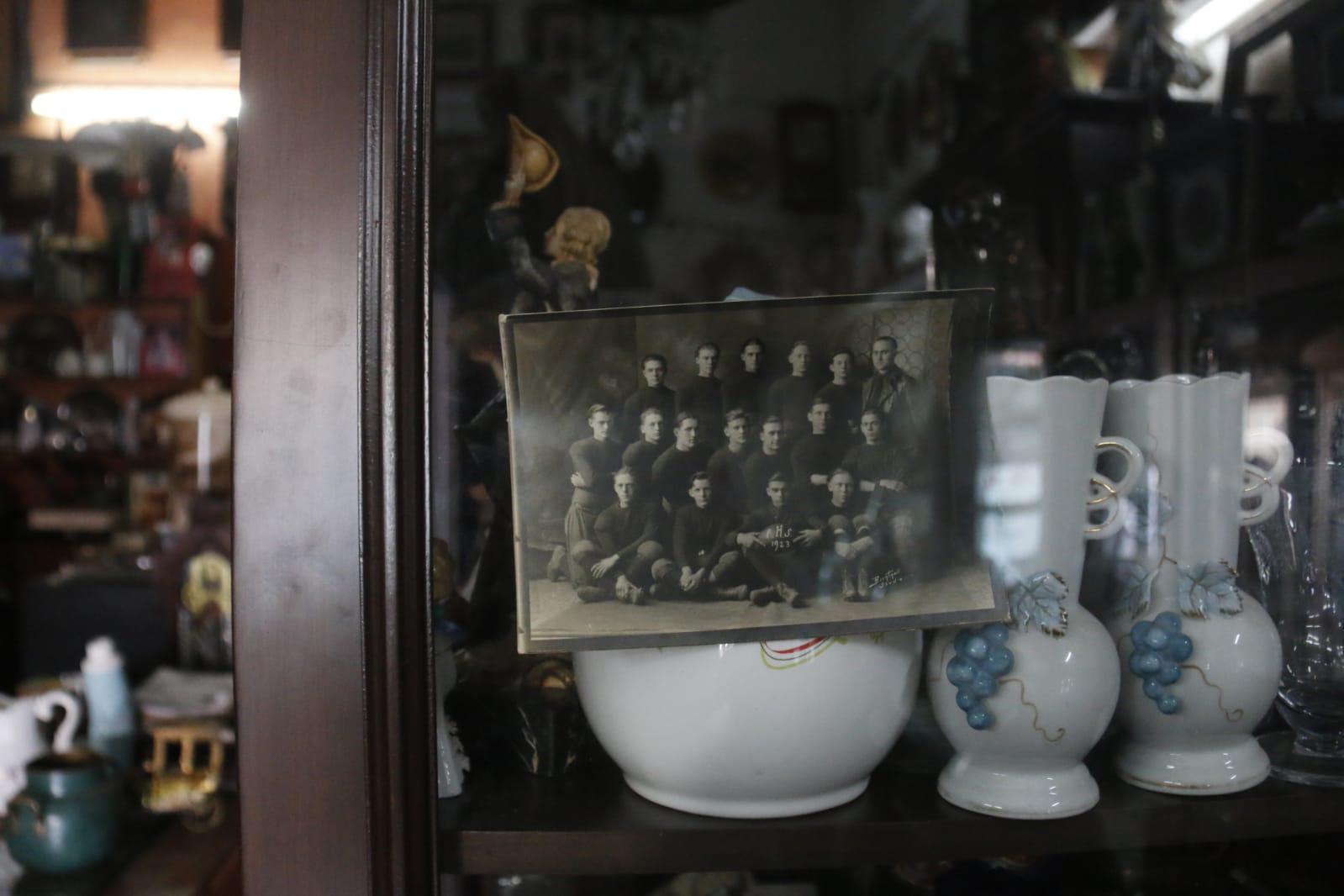 $!En el Centro de Culiacán, una tienda atestigua el paso de la historia