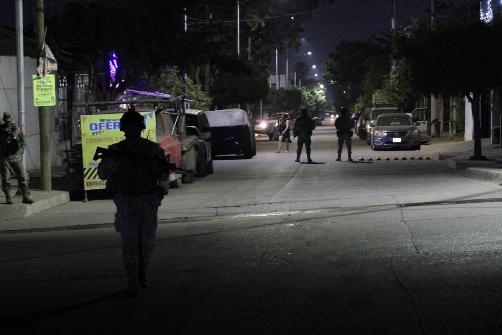 $!Disparan contra una vivienda en la colonia Adolfo López Mateos, en Culiacán