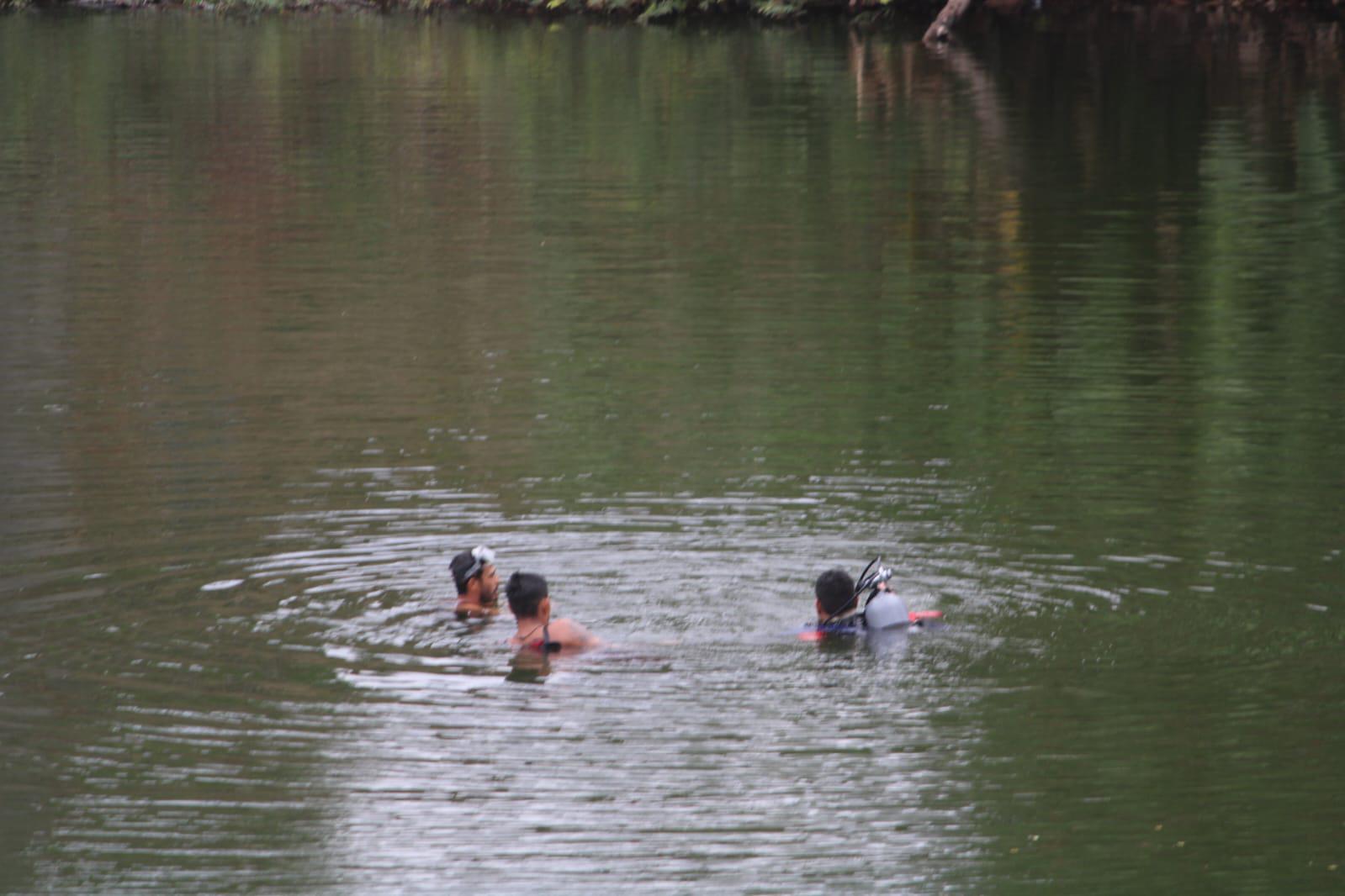 $!Suspenden buzos búsqueda de menor en laguna de Rosario