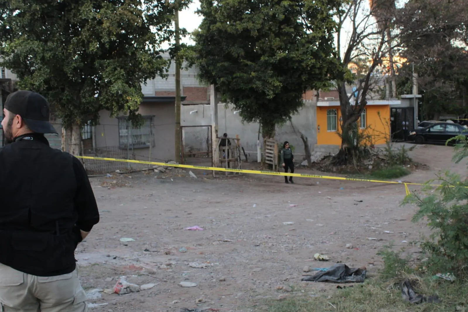 $!Ataque armado en vivienda de la CNOP deja un muerto y dos mujeres heridas, en Culiacán