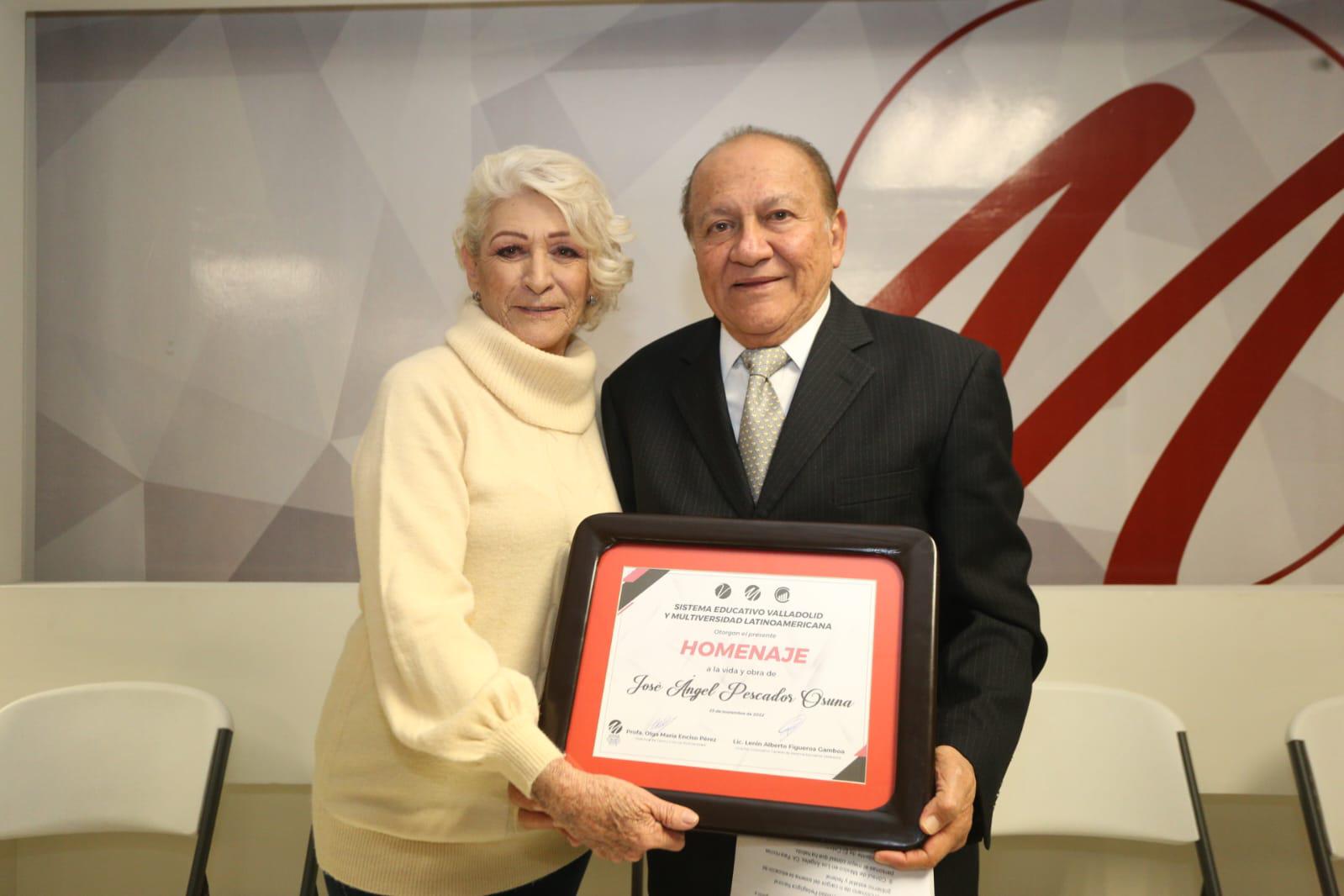 $!Brindan un homenaje a la vida y obra de José Ángel Pescador Osuna