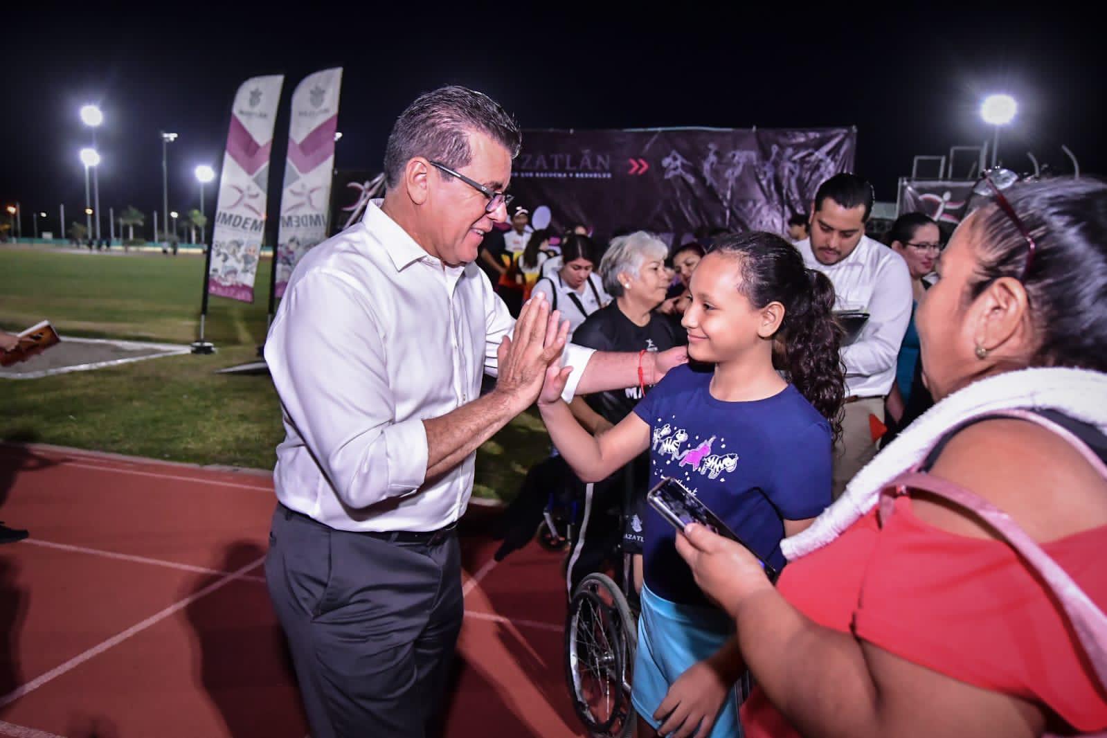$!Alrededor de 300 participantes celebran el Día Mundial de las Personas con Discapacidad, en la Unidad Juárez