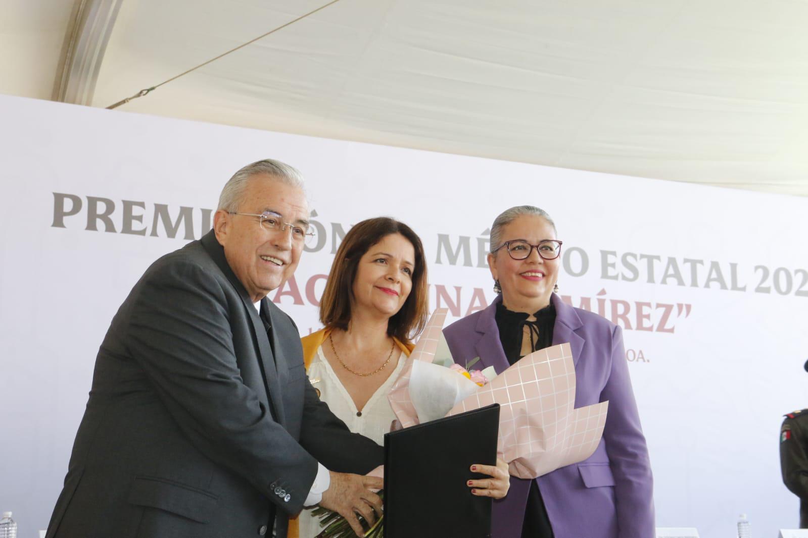 $!Reconocen a la mazatleca Marisol Lizárraga con Premio Agustina Ramírez 2024