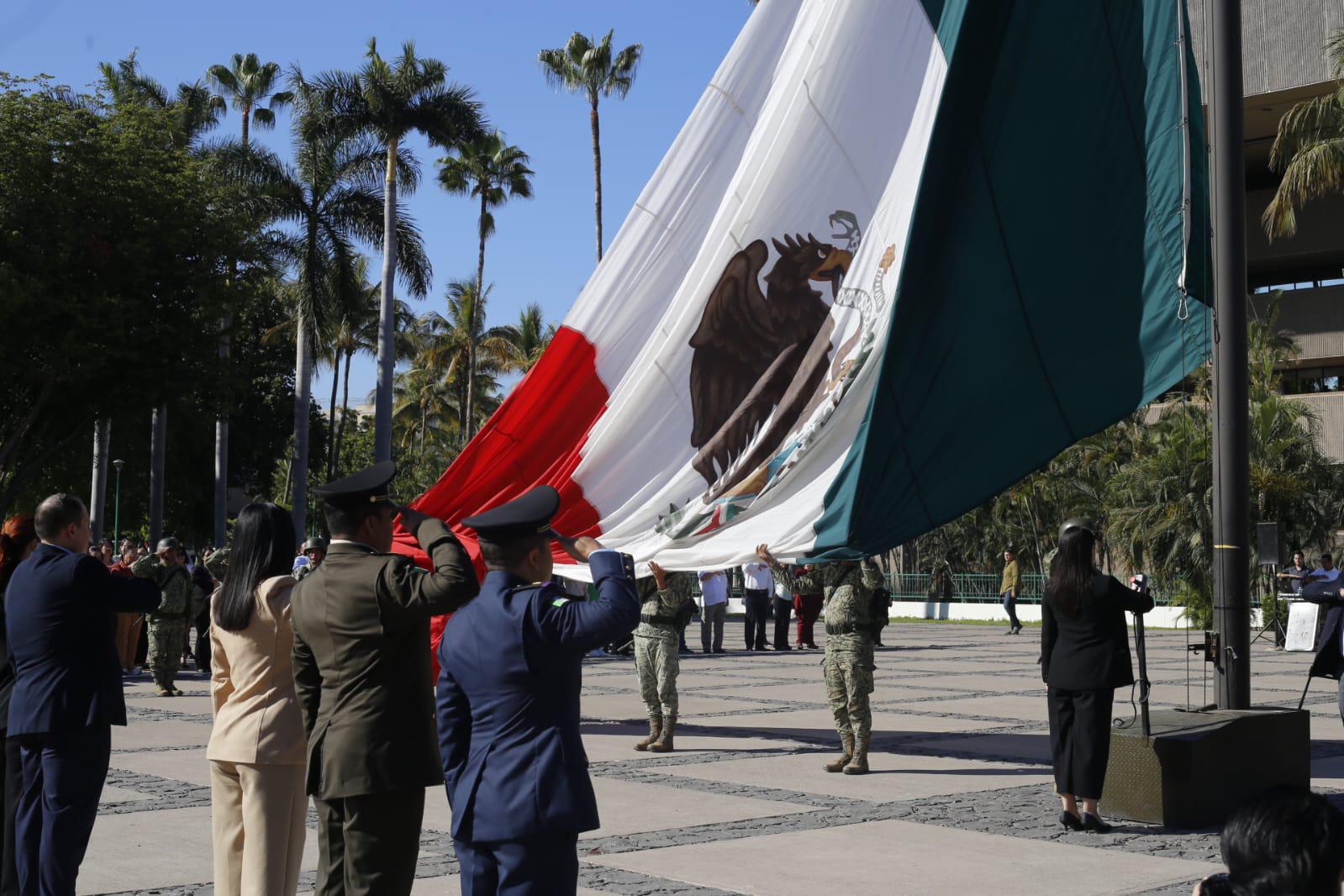 $!Autoridades conmemoran el 272 aniversario del natalicio de don Miguel Hidalgo y Costilla