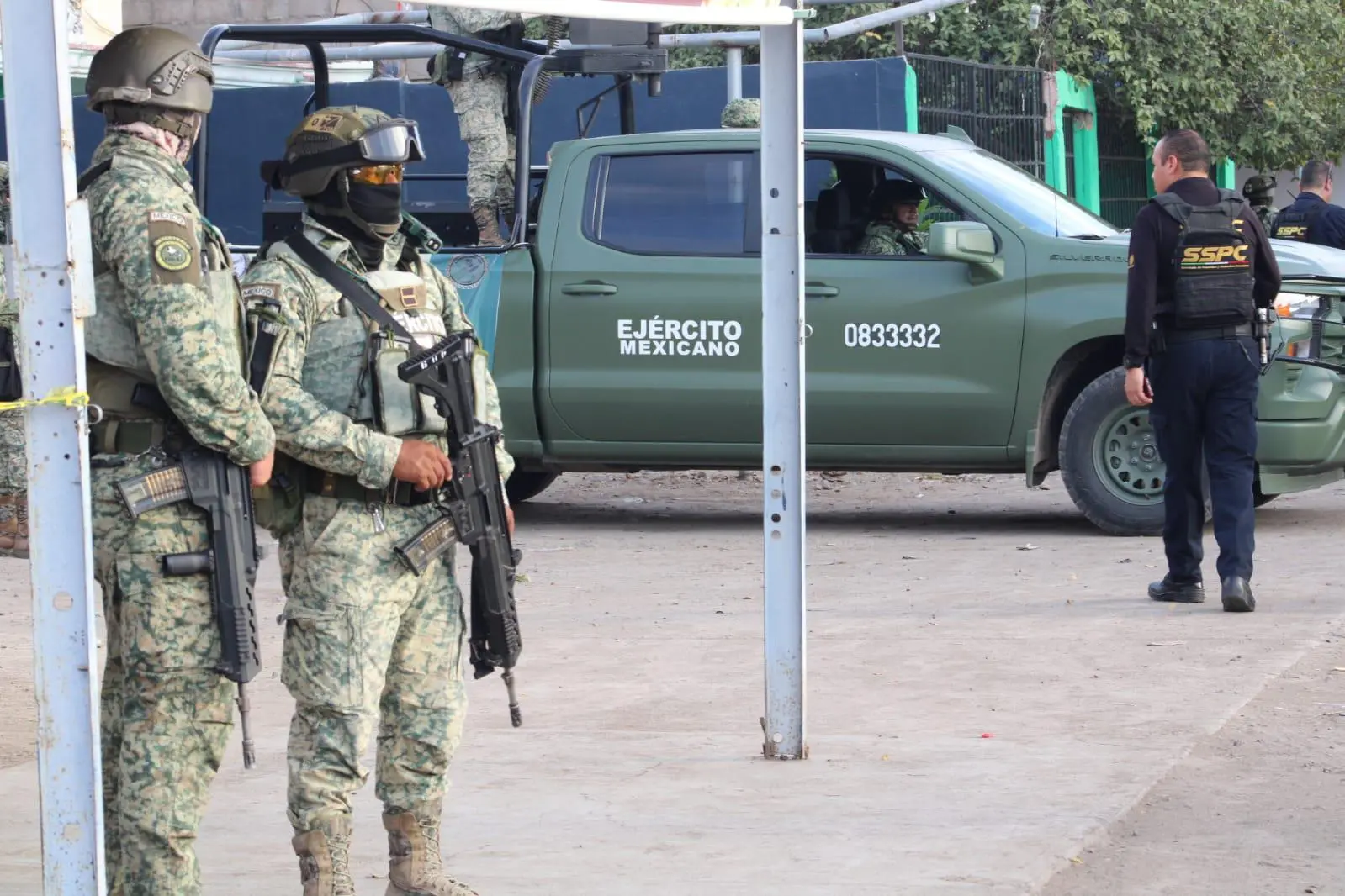 $!Matan a tiros a despachador de un expendio de cerveza en la colonia Díaz Ordaz, en Culiacán