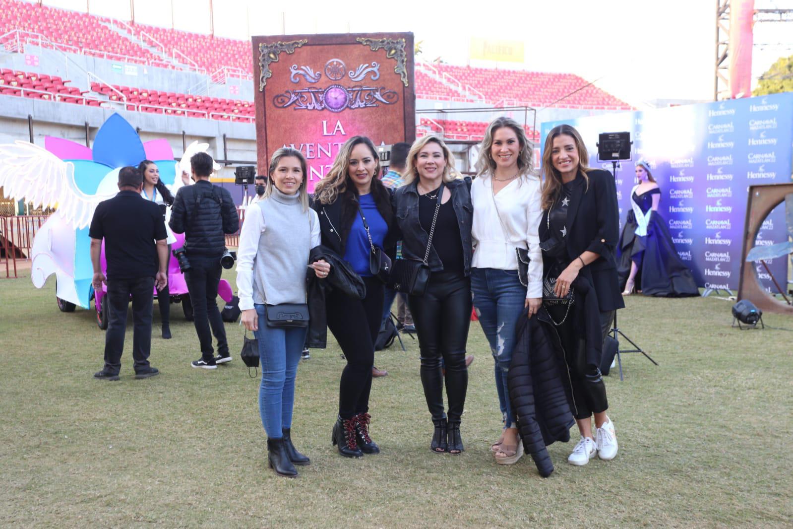 $!Marbella Rodríguez, Beatriz Cruz, Perla Osuna, Tania Cerrillo y Celeste Ramírez.