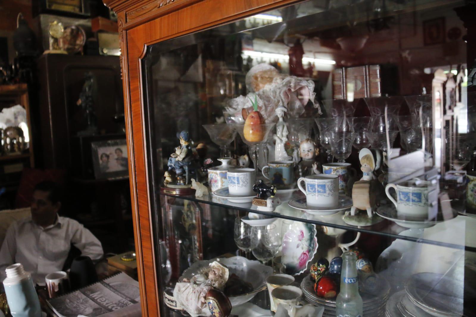 $!En el Centro de Culiacán, una tienda atestigua el paso de la historia