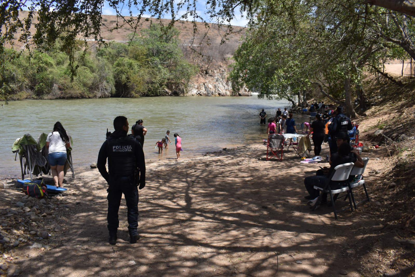 $!Llegaron los días santos y el color familiar a Sanalona