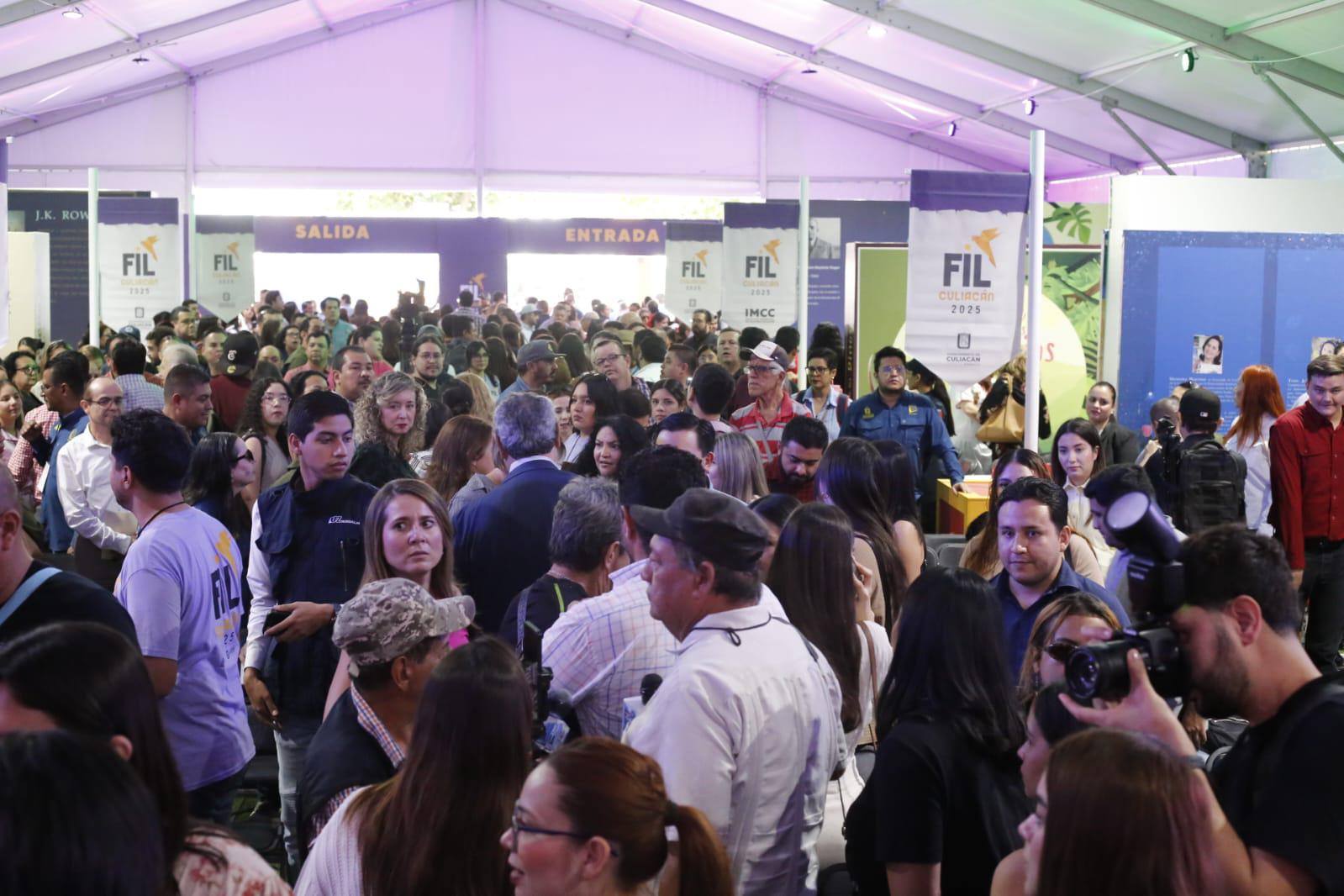 $!Regresa la Feria Internacional del Libro de Culiacán tras pausa por violencia