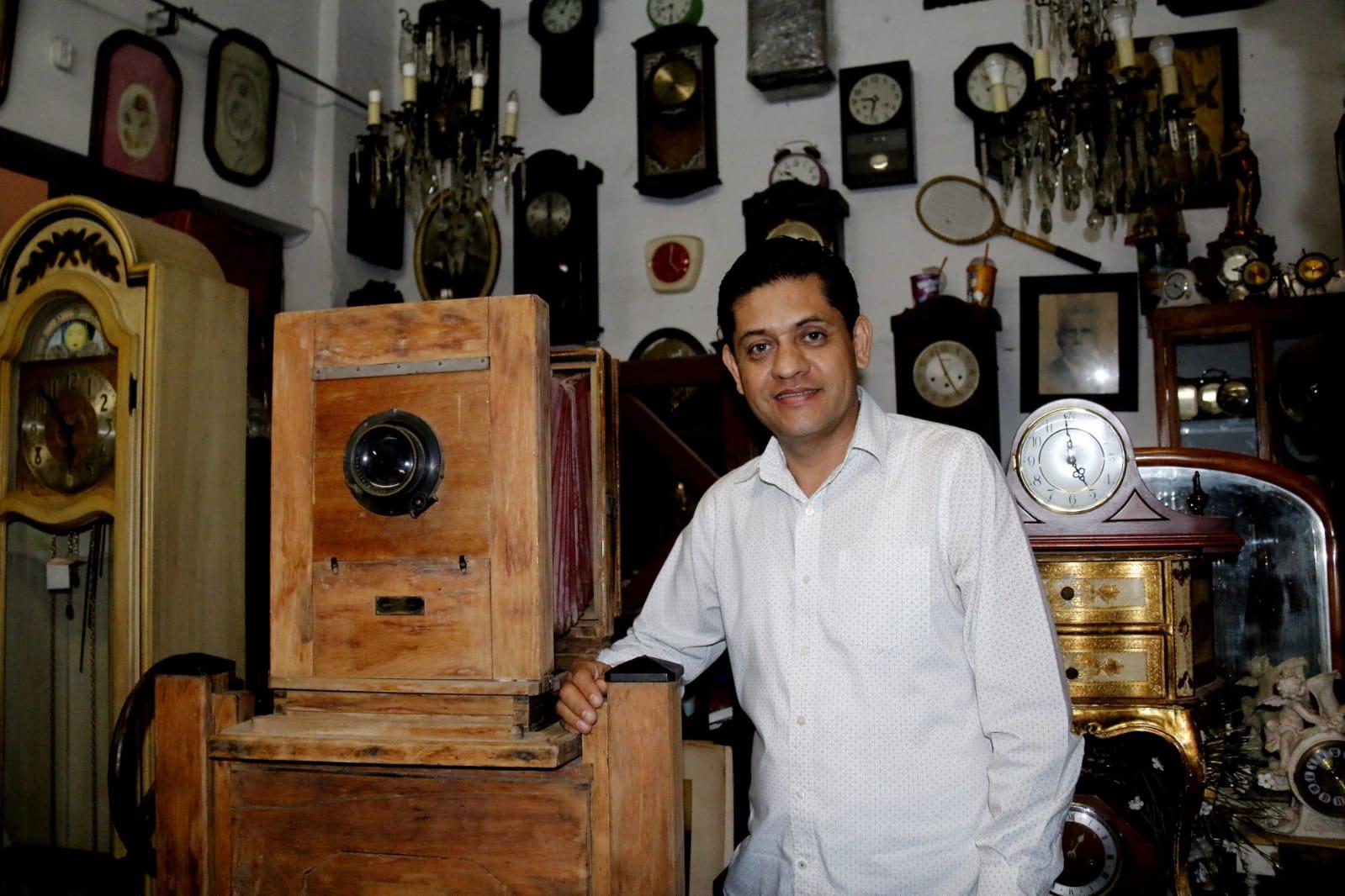 $!En el Centro de Culiacán, una tienda atestigua el paso de la historia