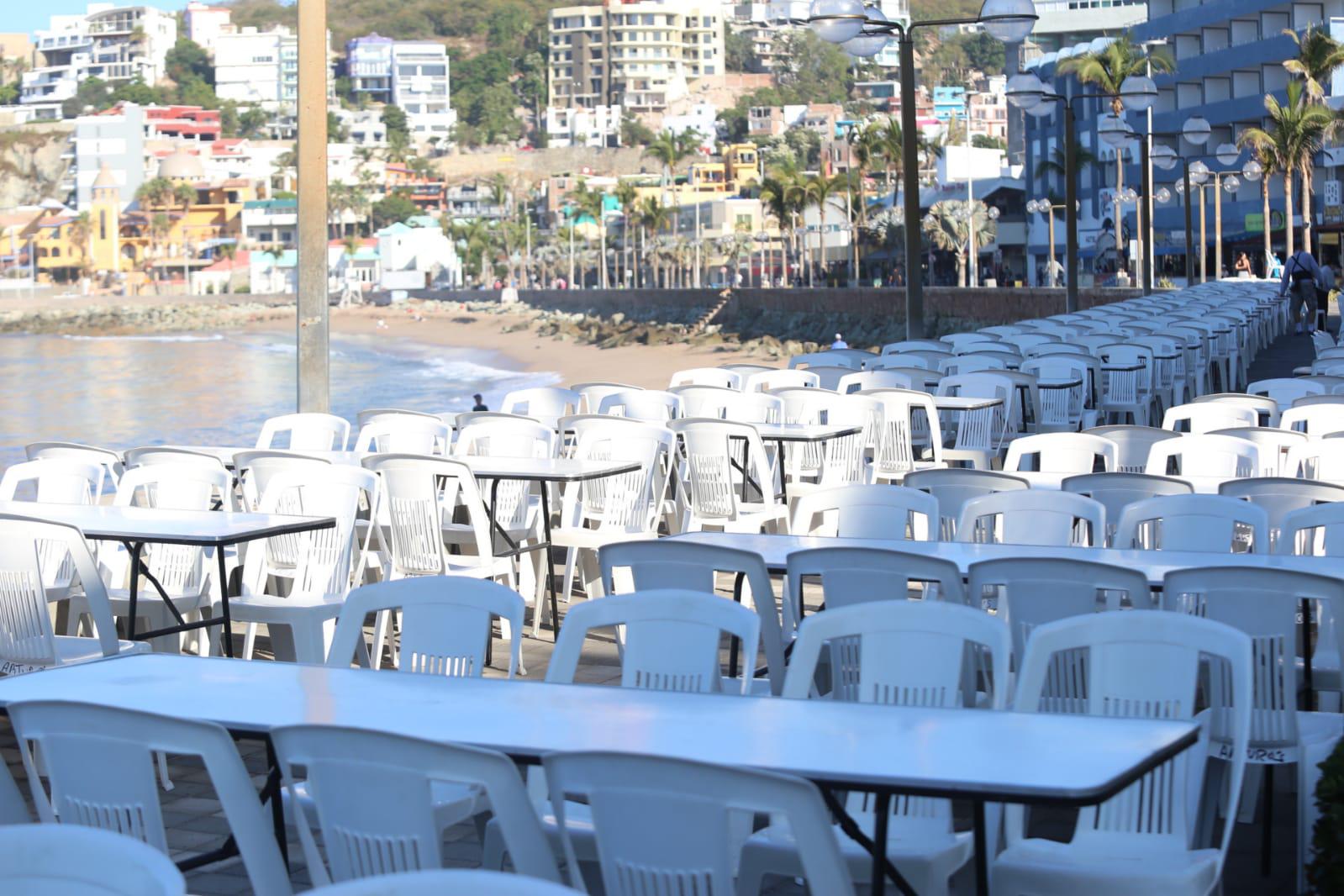 $!Piden con firmas no ir al baile de Olas Altas en Mazatlán para evitar Covid
