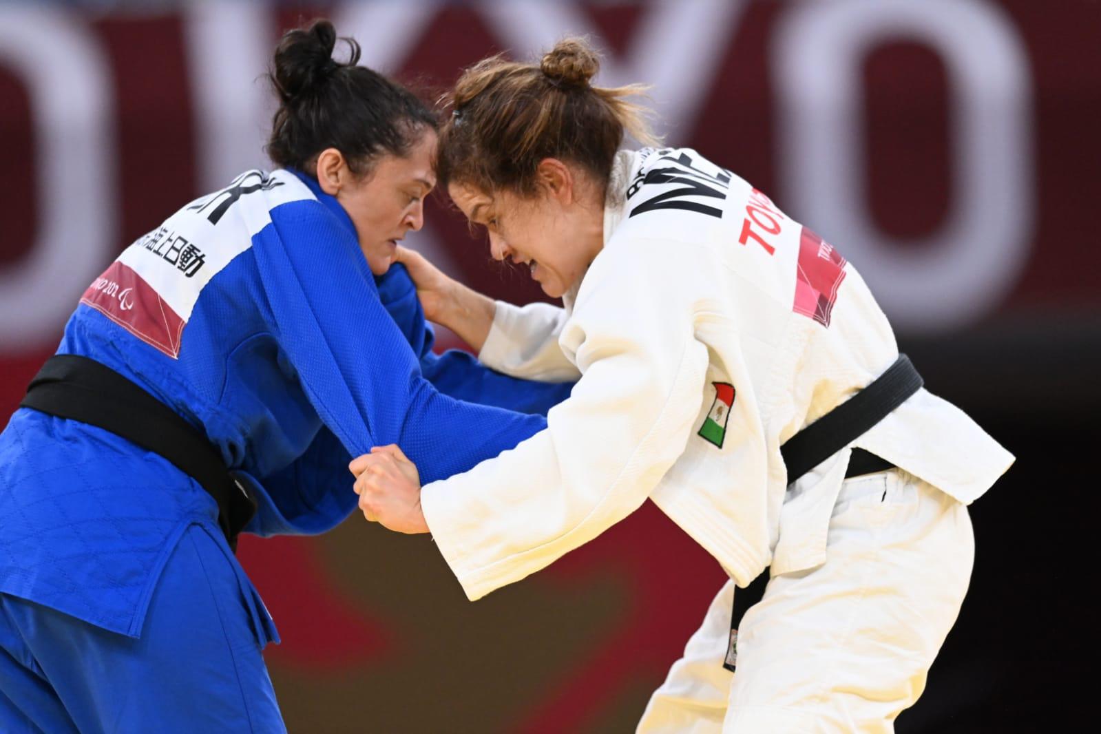 $!Judoca Lenia Ruvalcaba supera adversidades y gana bronce paralímpico con dedicatoria especial