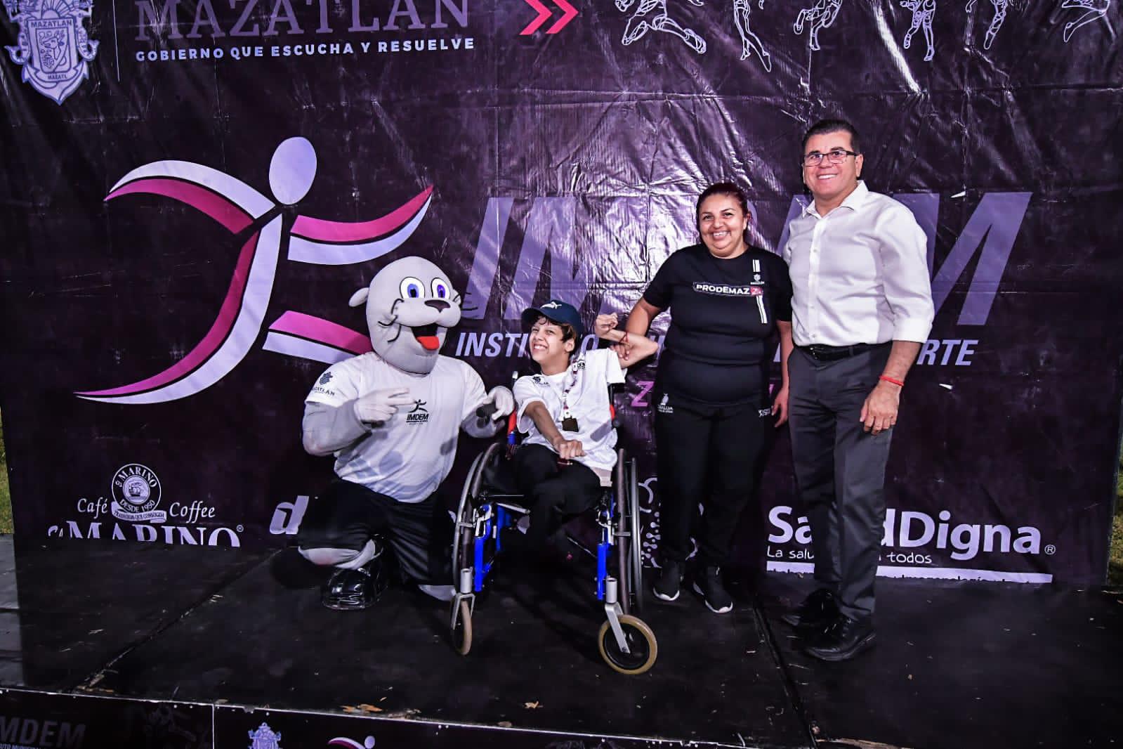 $!Alrededor de 300 participantes celebran el Día Mundial de las Personas con Discapacidad, en la Unidad Juárez