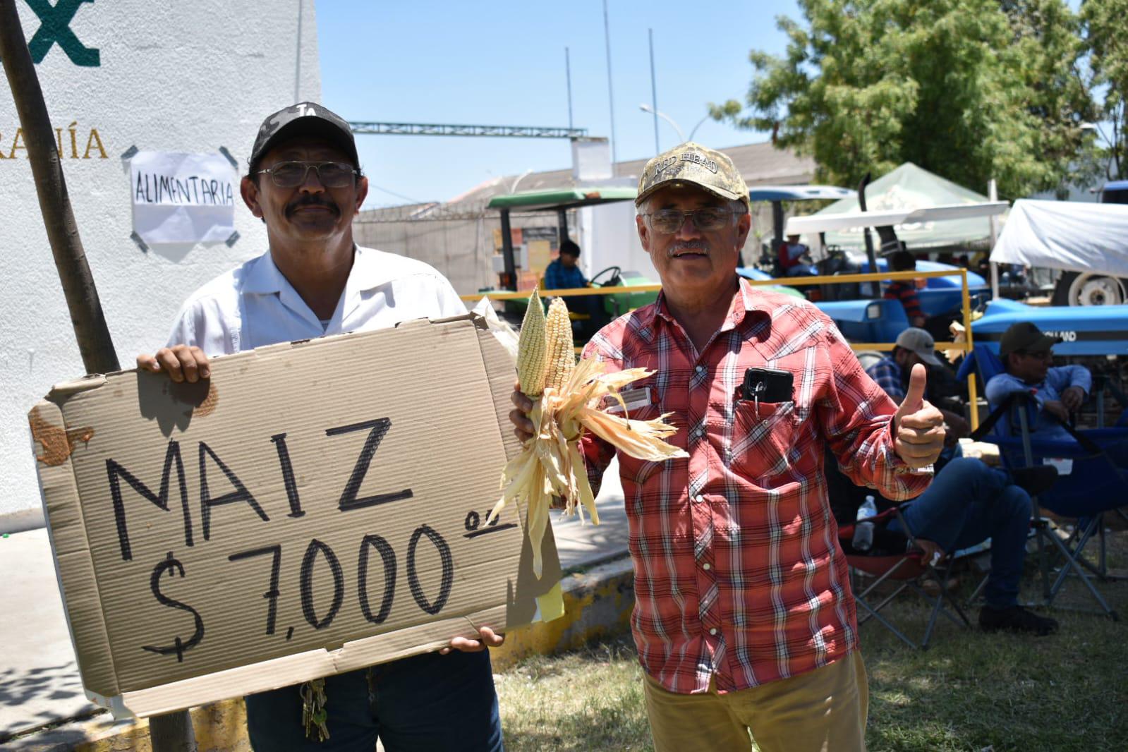 $!Refuerzan toma de Pemex en Culiacán tras declaraciones de Rocha Moya