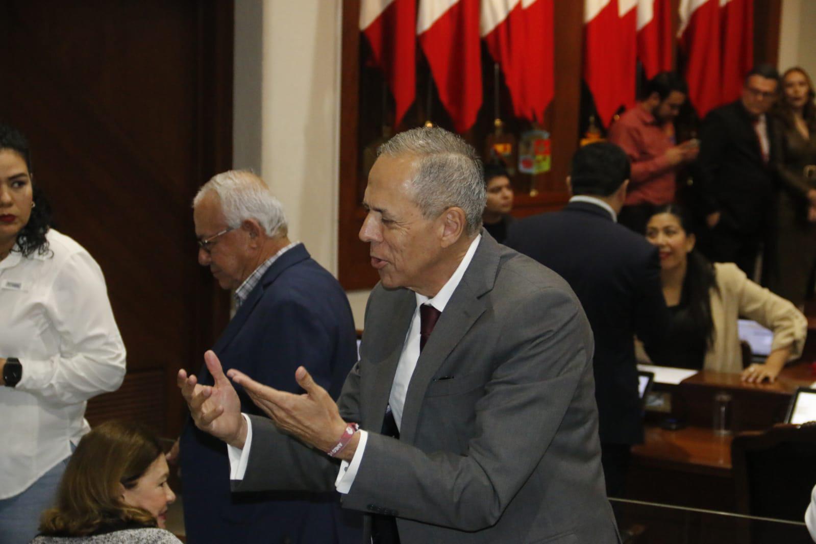 $!Ahora sí, Rocha Moya comparece ante el Congreso por Informe de Gobierno