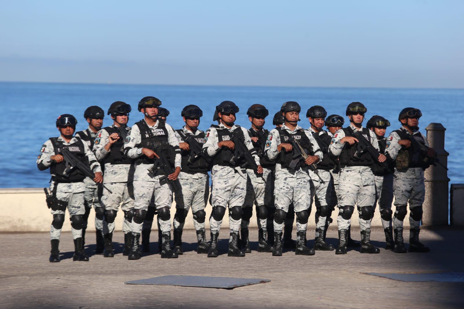 $!Celebran en Mazatlán natalicio de Benito Juárez