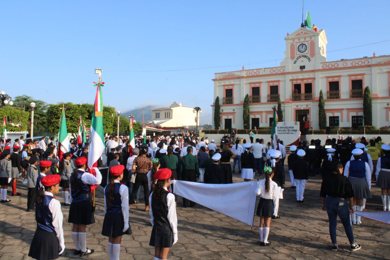 $!En Rosario desfilan para conmemorar el 113 aniversario de la Revolución Mexicana