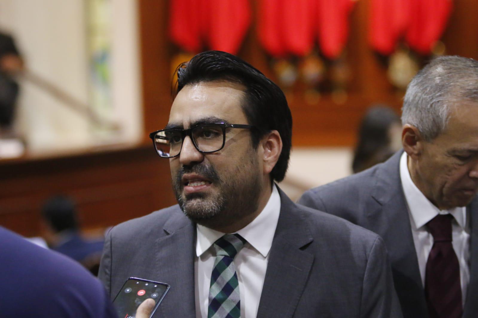 $!Ahora sí, Rocha Moya comparece ante el Congreso por Informe de Gobierno