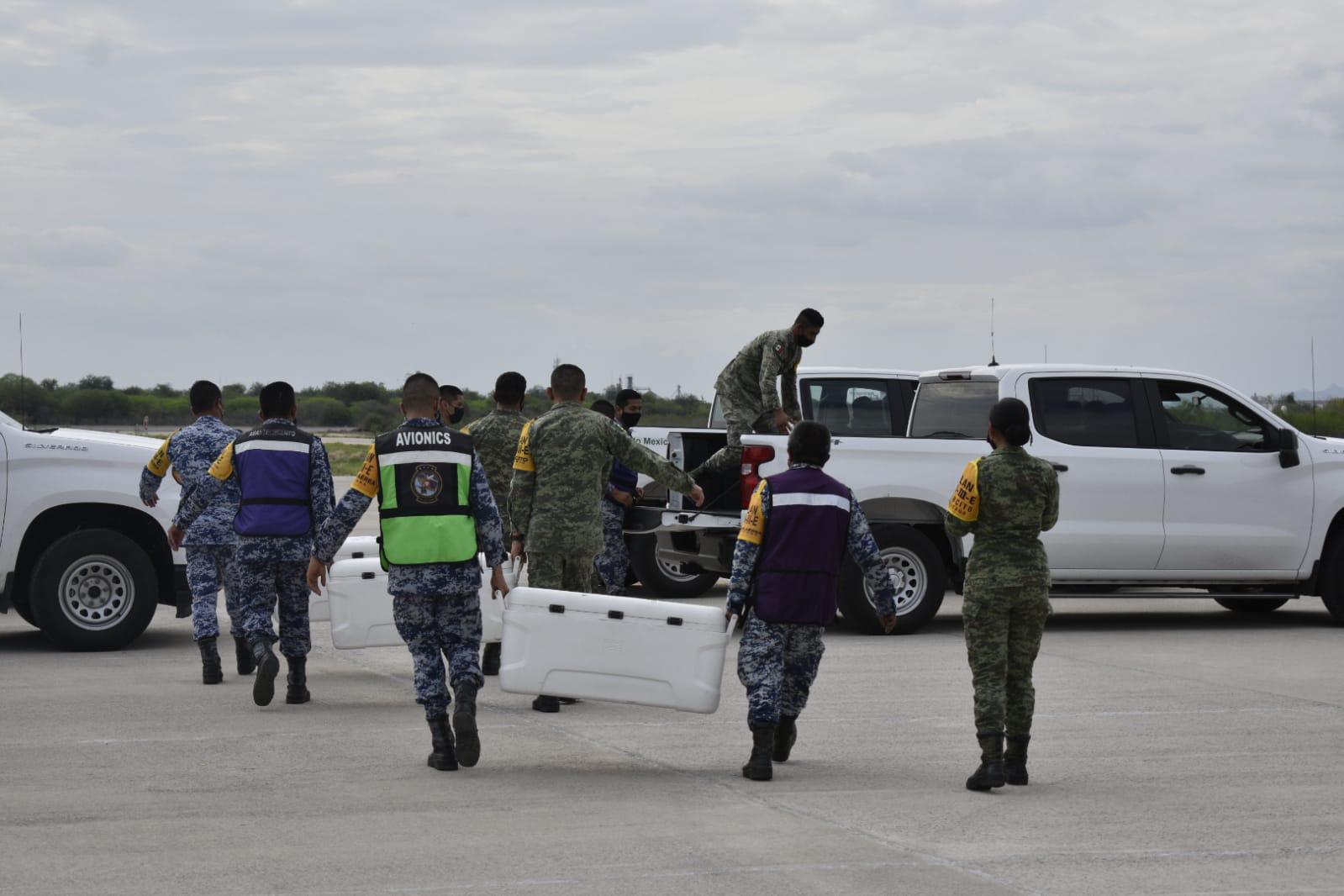 $!Llegan a Sinaloa alrededor de 200 mil dosis para personas de los 30 a los 39 años