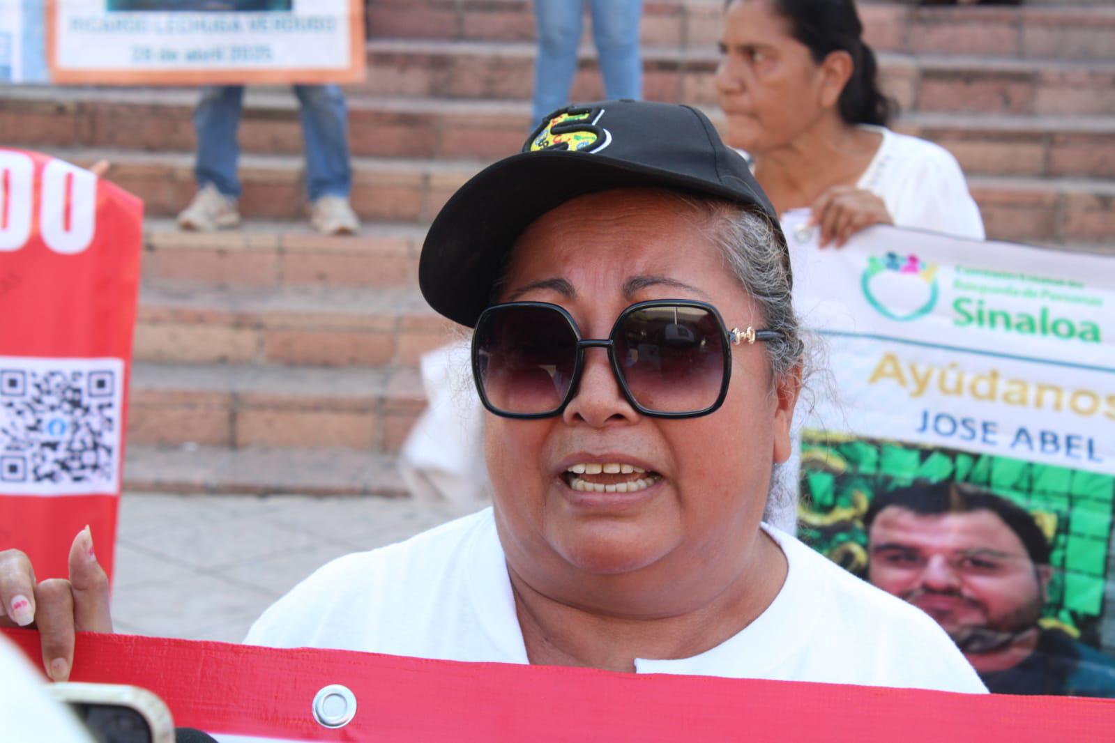 $!Marchan por los jóvenes Ramsés y Ricardo, a dos meses de su desaparición en Aguaruto, Culiacán