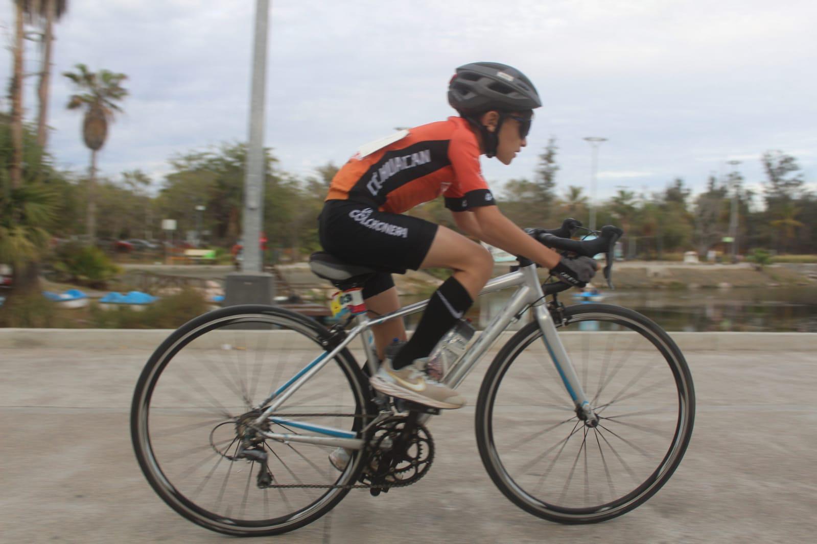 $!Pedalistas de Sinaloa participan en Serial Infantil de Ruta