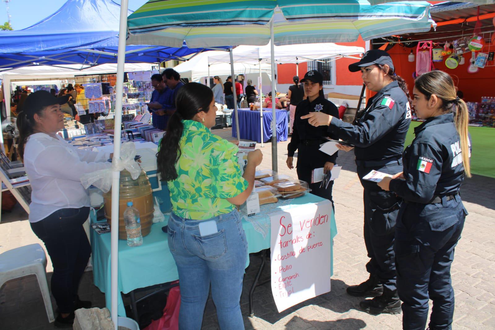 $!Realizan corporaciones policíacas feria del empleo en Concordia