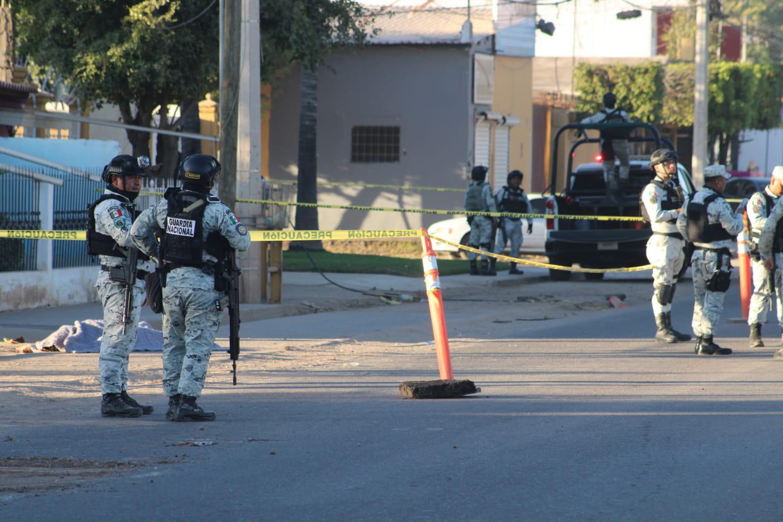 $!Matan a tiros a un hombre sobre la avenida Álvaro Obregón, al norte de Culiacán