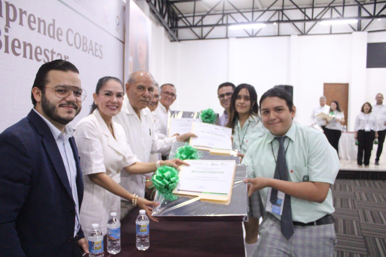 $!Gran innovación exponen estudiantes durante Séptima Feria Emprende Cobaes para el Bienestar