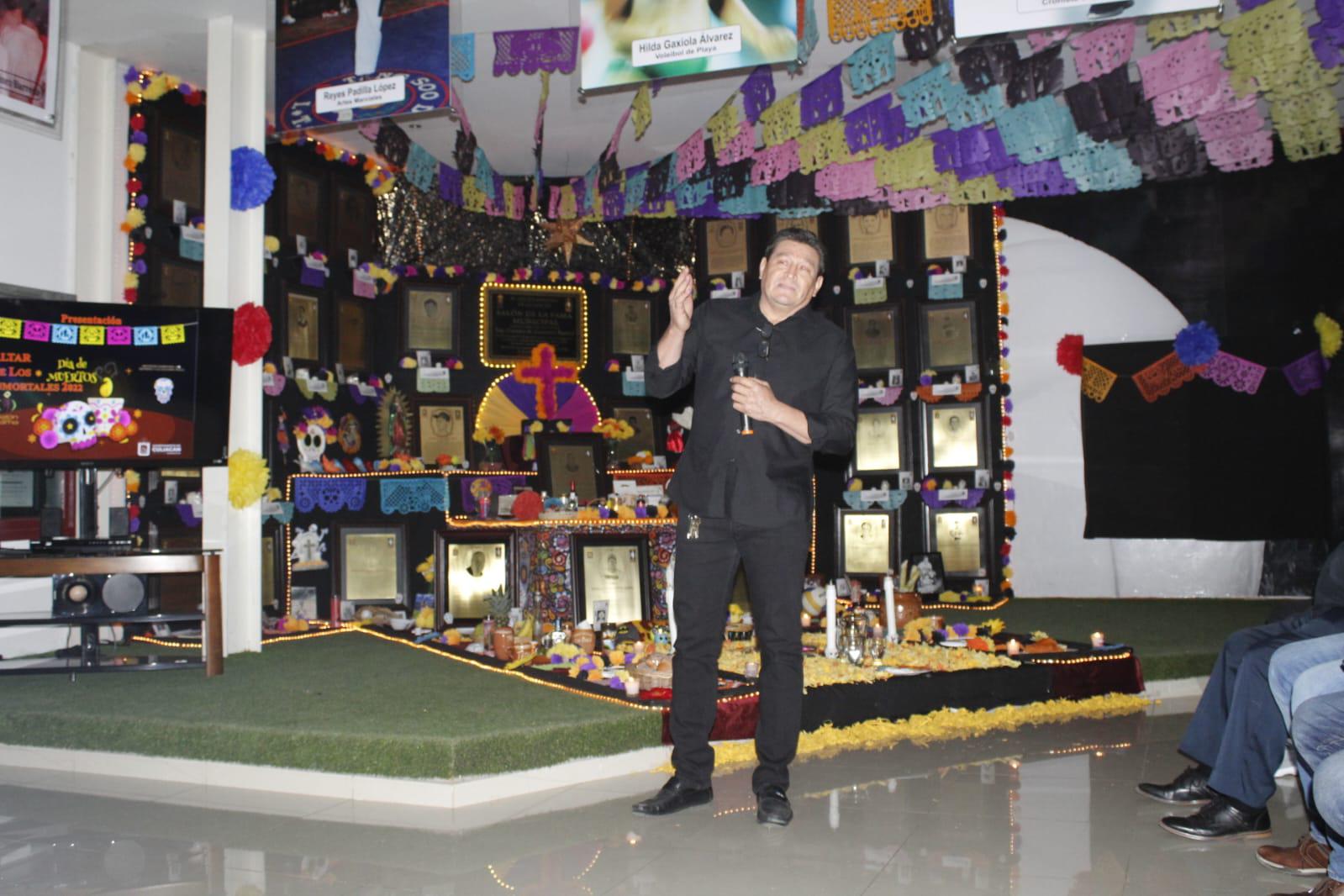 $!Presentan Altar de Muertos de los Inmortales del Salón de la Fama de Culiacán