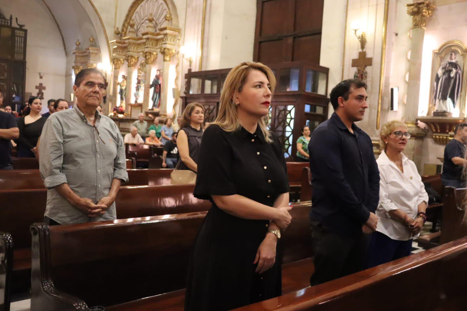 $!Conmemoran con misa la vida y obra de Manuel Clouthier, ‘El Maquío’, a 36 años sin él