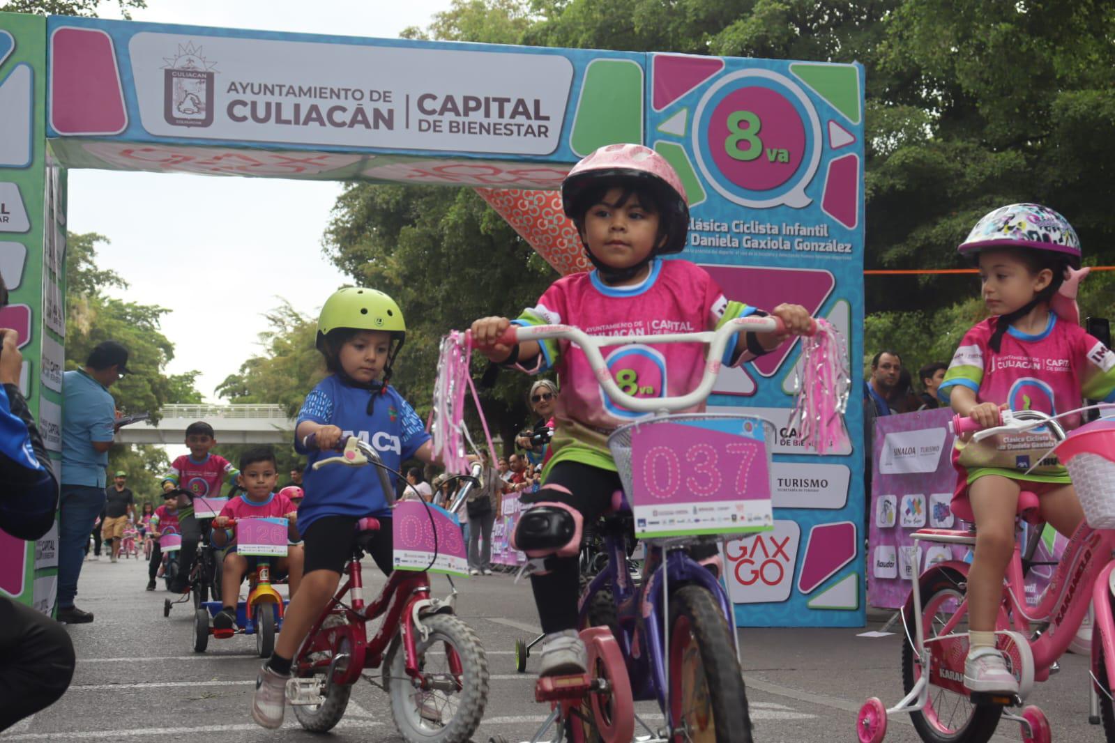 $!Más de 300 pequeños ciclistas participan en la carrera Clásica Infantil en Culiacán