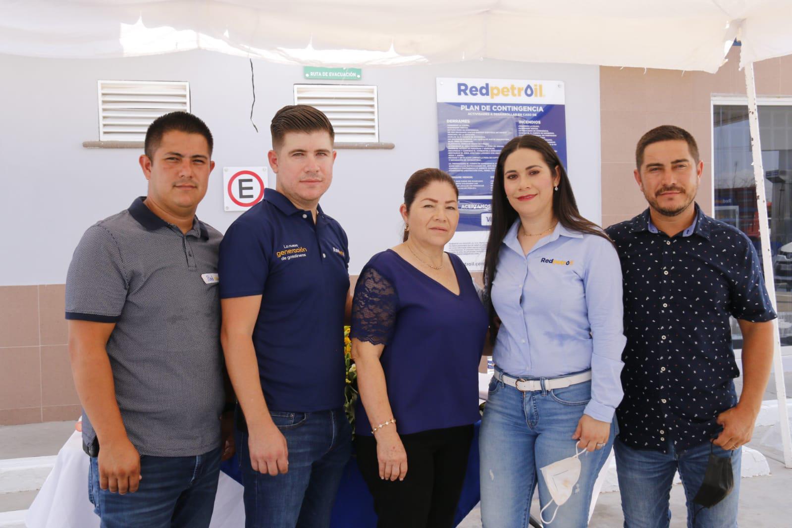 $!Samuel, y Omar Peña, Reina Cháidez, Marisela e Ysyguiel Peña.