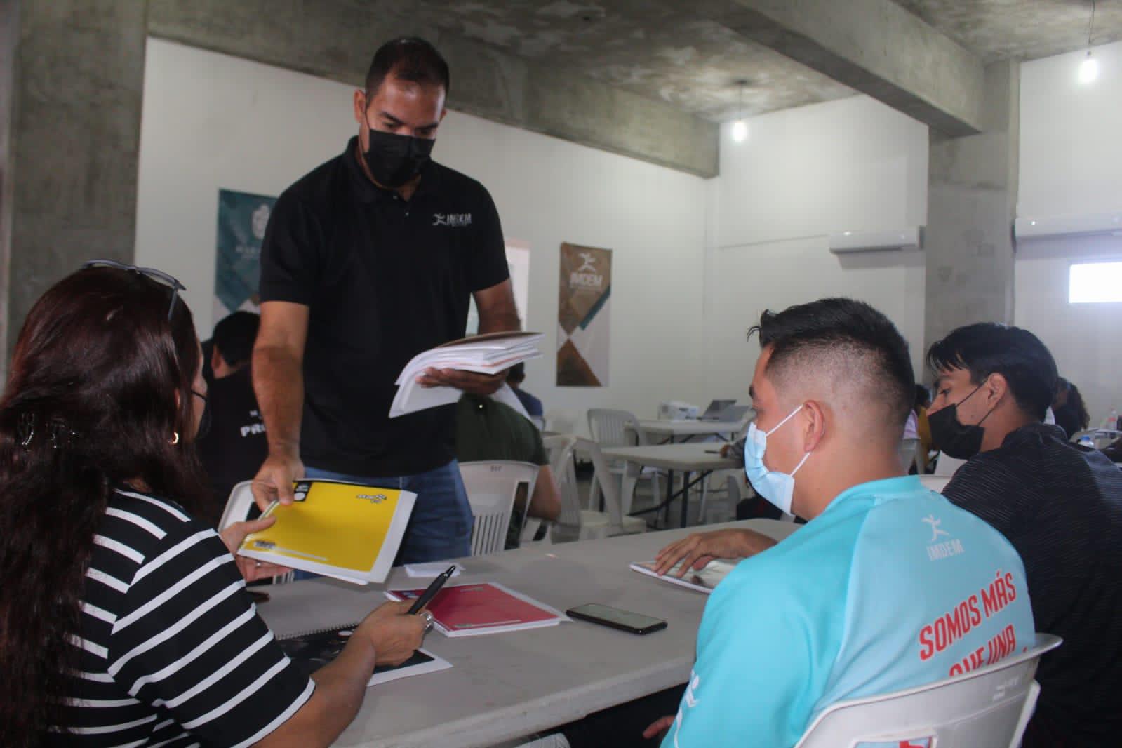 $!Inicia Primer Curso de Capacitación a entrenadores impartido por Imdem