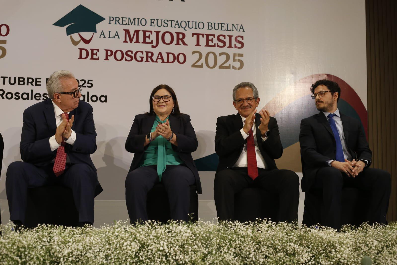 $!Reconocen a José Basilio Heredia con Premio al Mérito Científico ‘César Abelino Ordorica Falomir’