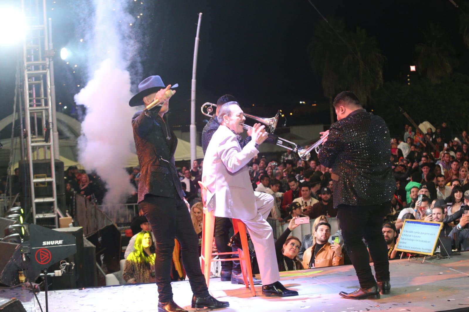 $!Reúne ‘El Yaki’ a sus amigos del regional mexicano en el ‘Yaki Fest’