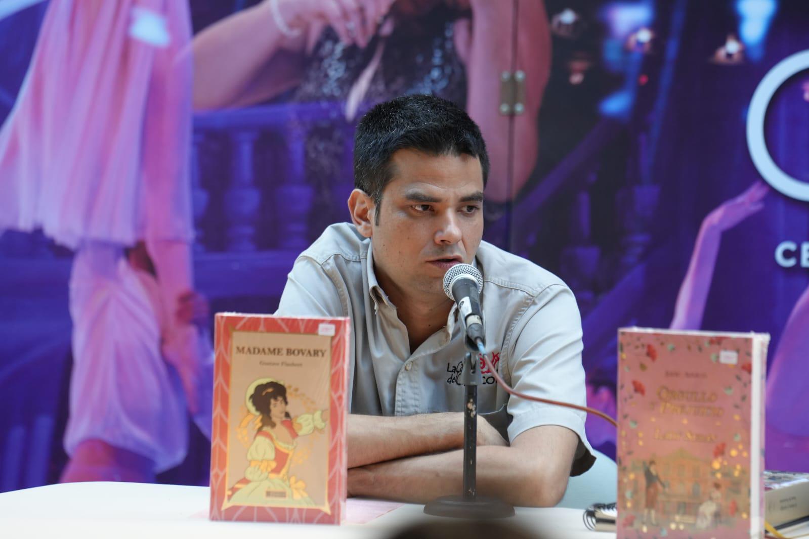 $!Rodrigo Nevárez indicó que uno de sus libros favoritos es “Madame Bovary”, de Gustave Flaubert.