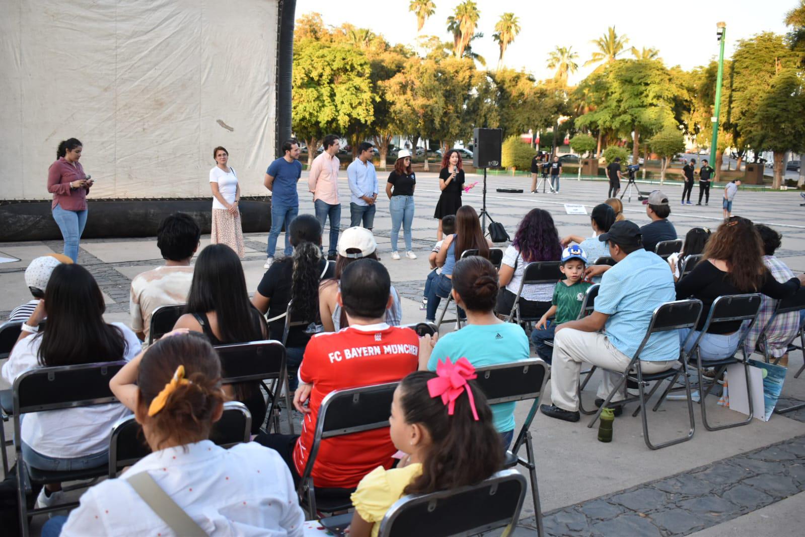$!Dan un vistazo al cielo en Culiacán en evento de astronomía