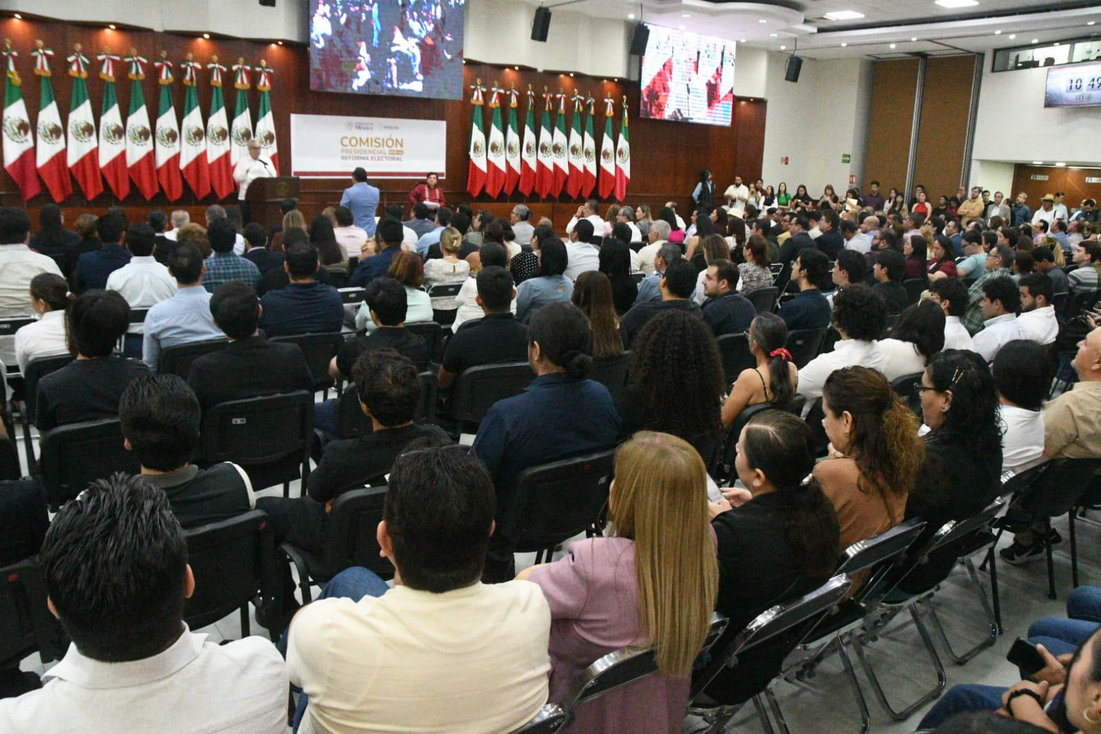 $!Rocha señala condiciones favorables en Sinaloa para impulsar una reforma electoral federal