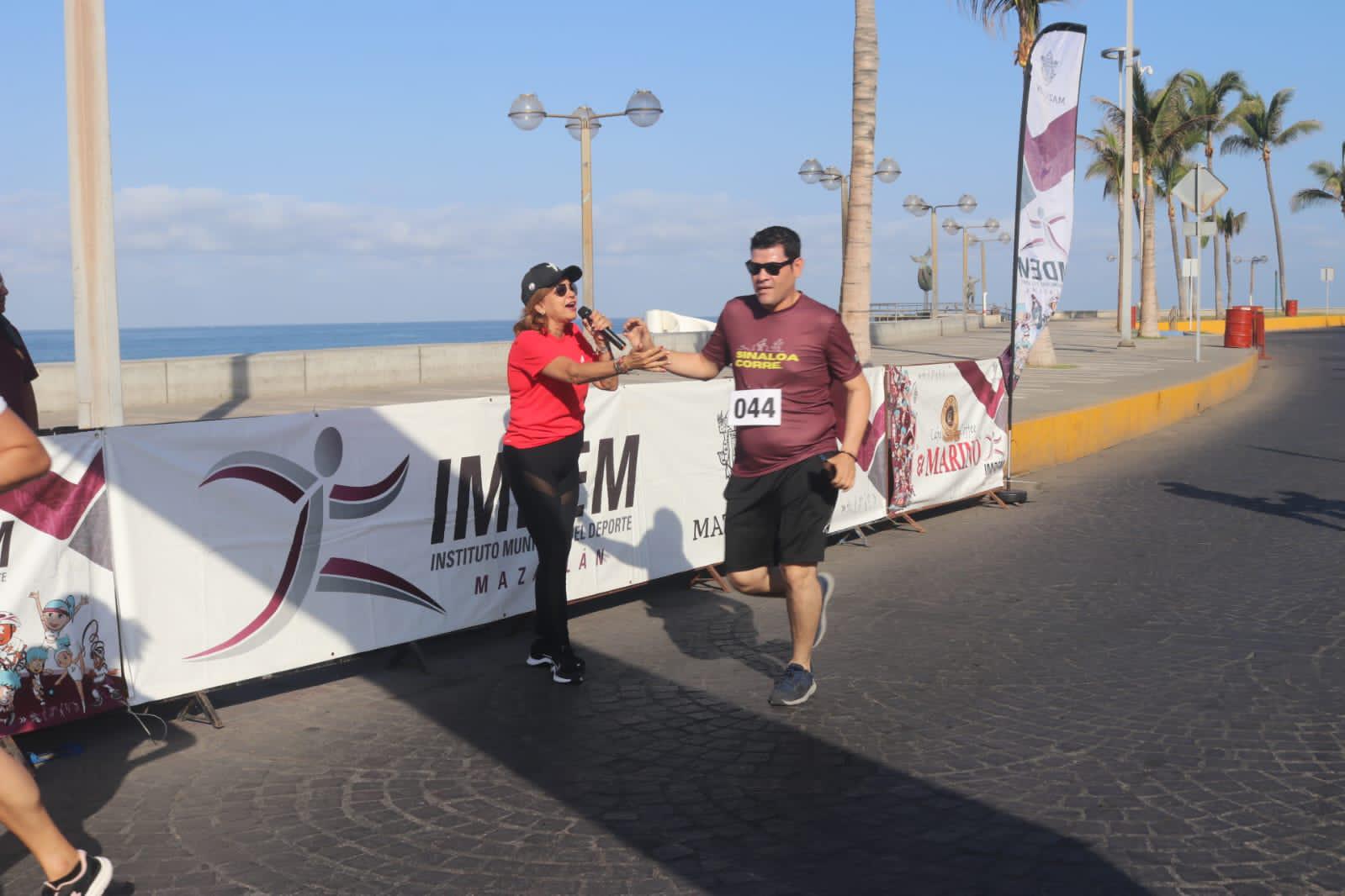 $!Corren comunicadores en Pedestre Saúl Guevara