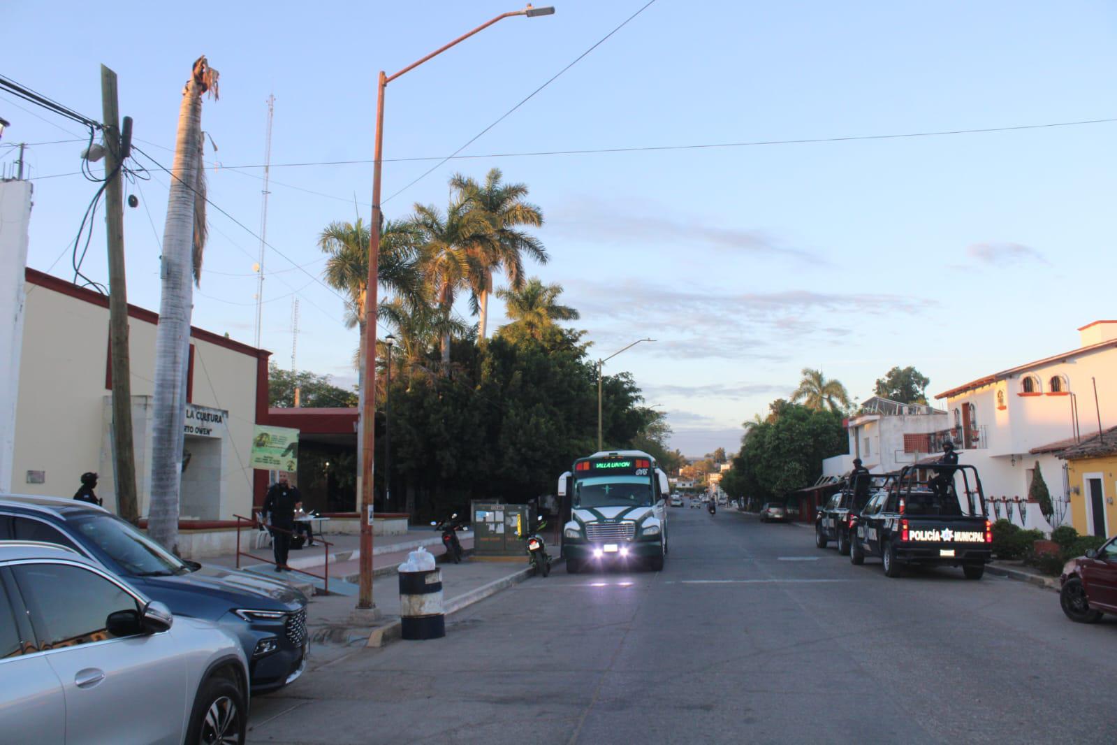 $!Tras cierre de casillas en Rosario, inicia captación de paquetes para su traslado a Mazatlán