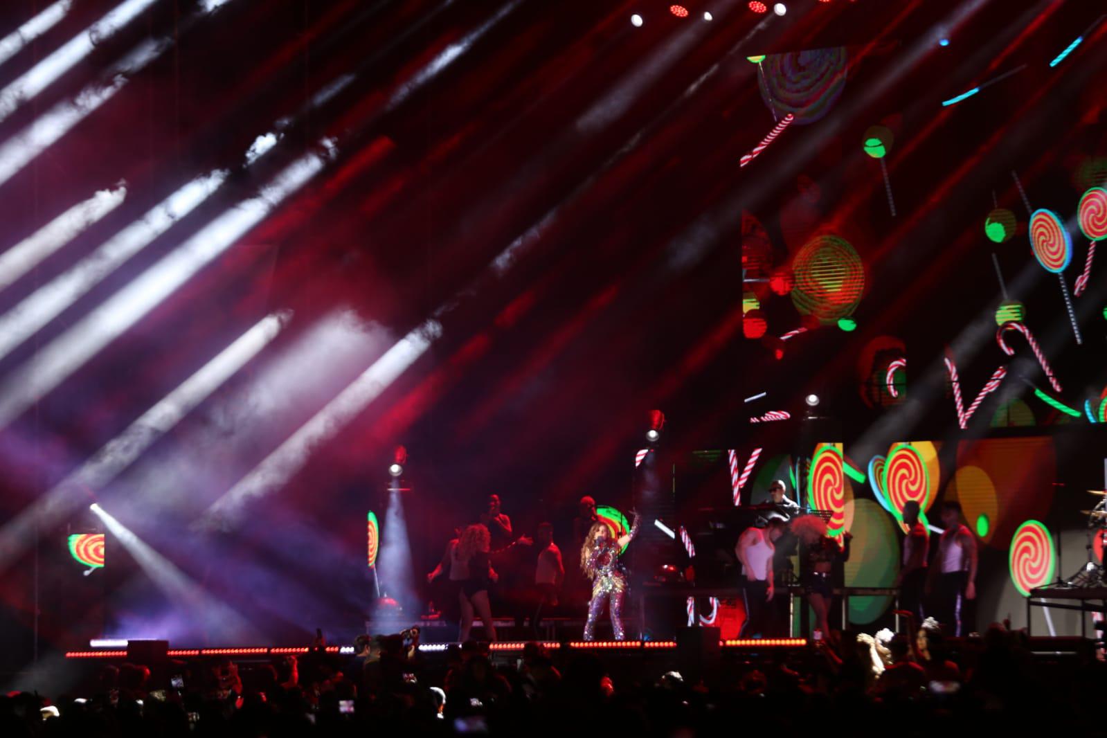 $!Brinda Gloria Trevi un concierto en honor a Scarleth I, Reina Infantil del Carnaval de Mazatlán