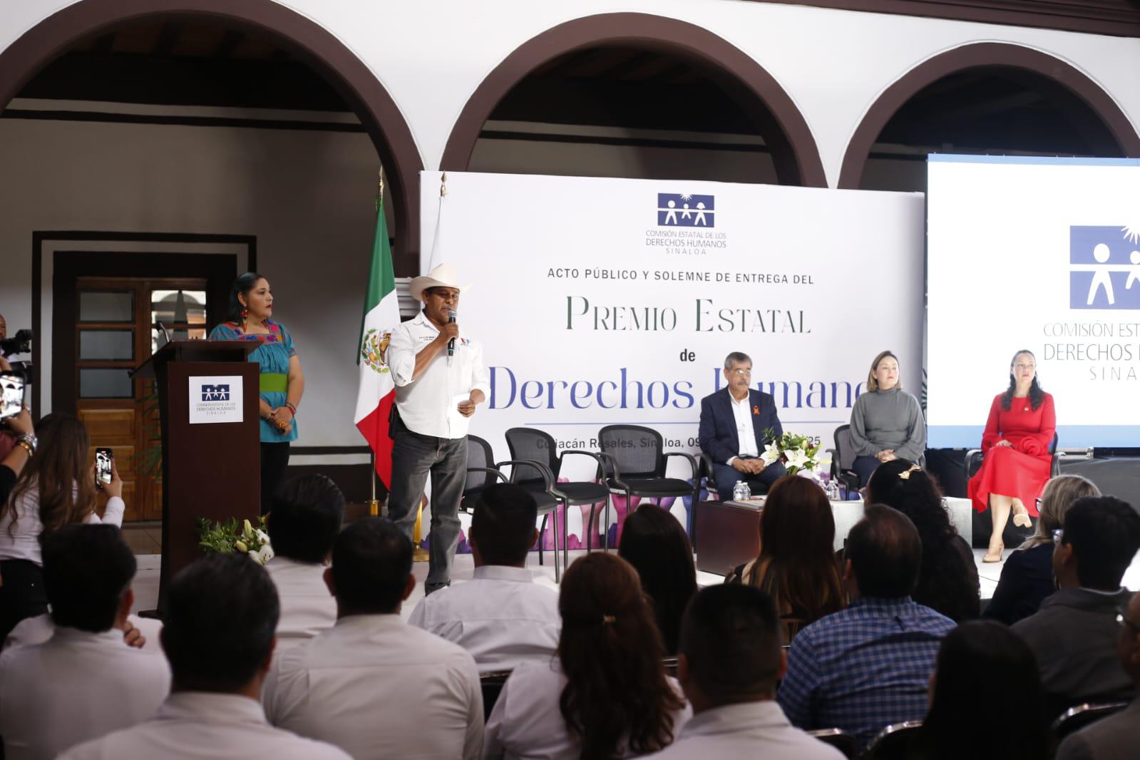 $!Consejo Yoreme, ‘Dignidad y Resistencia’, recibe premio estatal de derechos humanos 2025 por la defensa de la Bahía de Ohuira