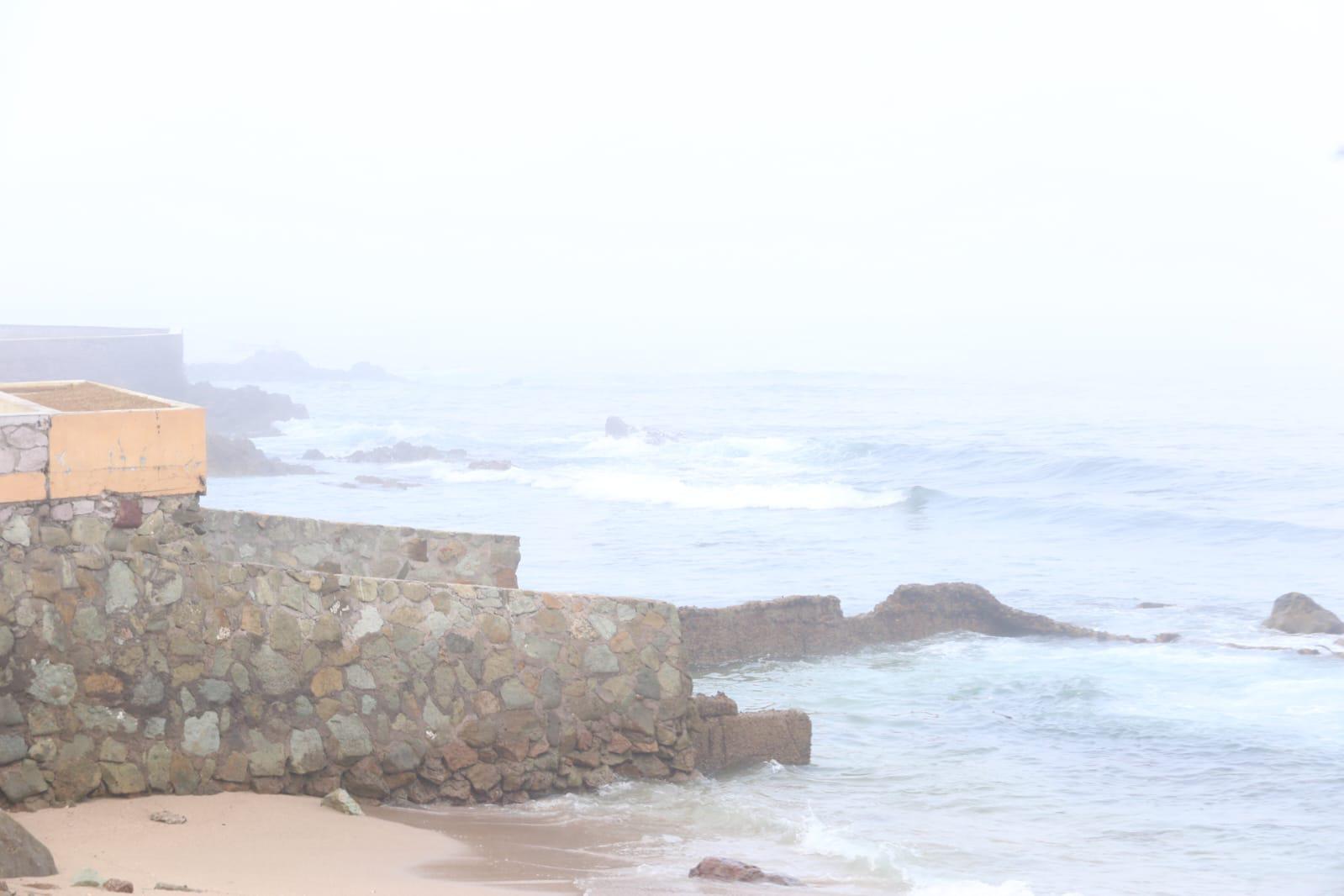 $!Neblina cubre a Mazatlán la mañana de este martes