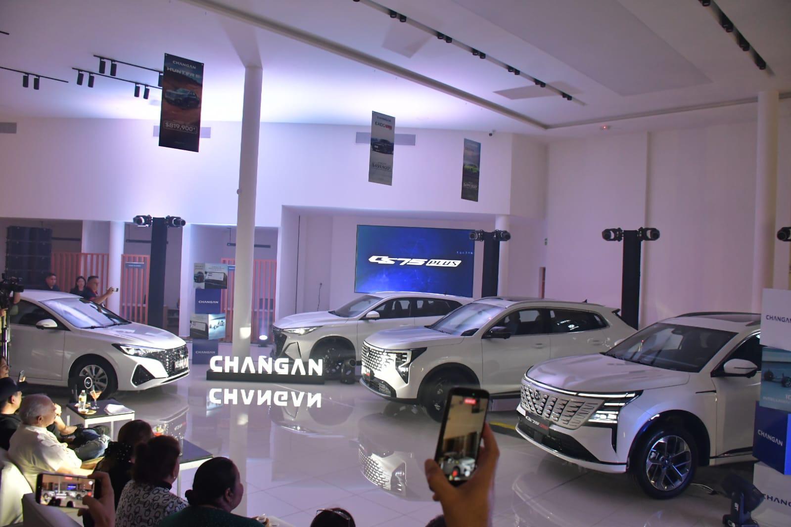 $!Changan Culiacán viene a conquistar a los sinaloenses con sus nuevas unidades.