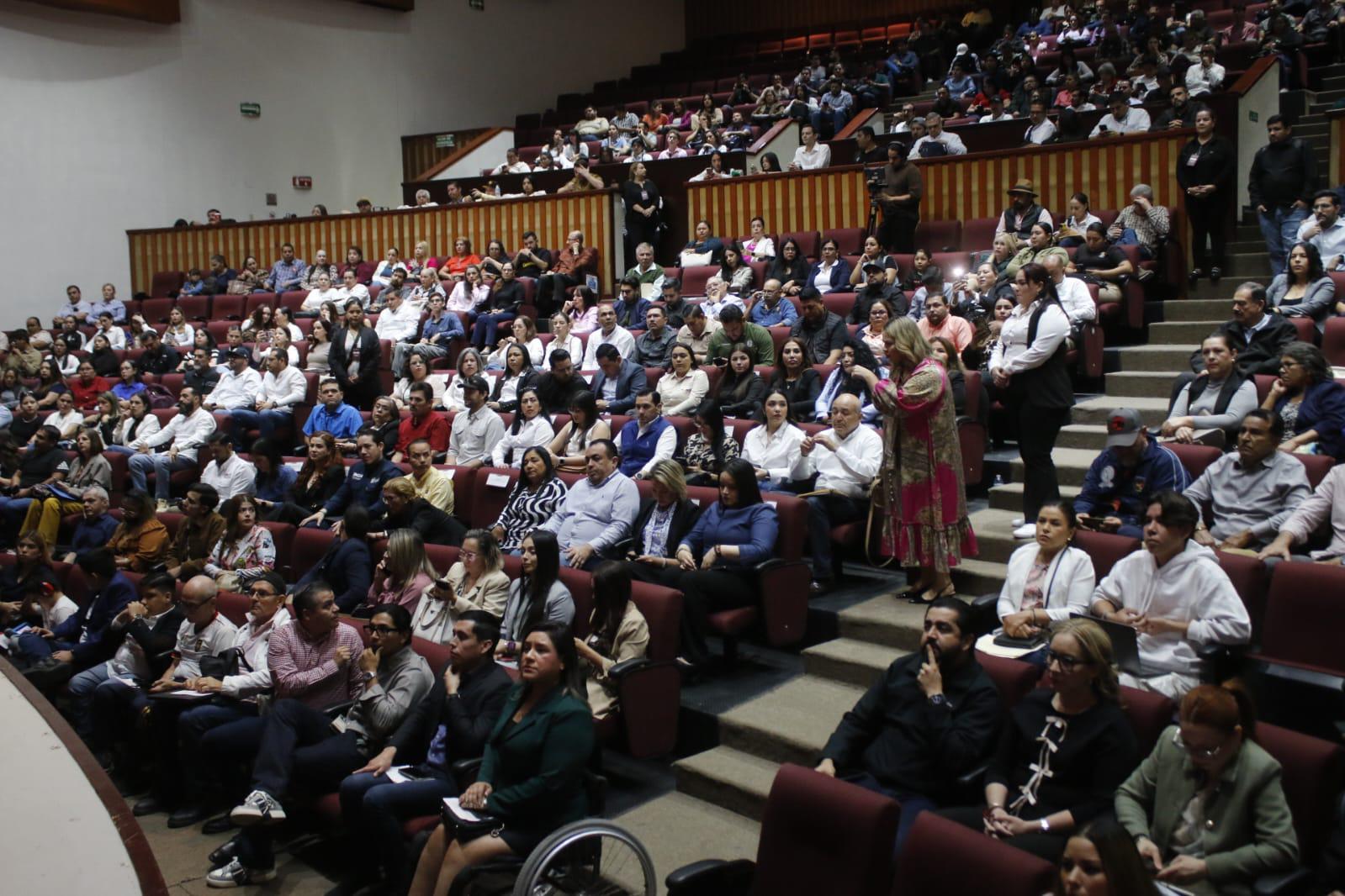 $!Realizan primer foro de propuestas ciudadanas para el Plan Municipal de Desarrollo en Culiacán